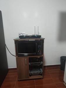 Cozy Loft Just 5 Minutes from El Tunco AC , Wi-Fi,