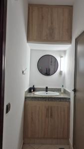 Abdel & NajAppart TEMARA WIFAK CALME SITUÉ PRÉS DE LA GARE FERROVIAIRE 4 MIN A PIED