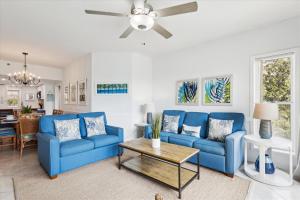 210 Barrington Court