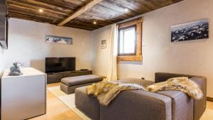 Charmant chalet Lafort avec sauna