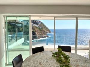 Acapulco, gro Sirenas