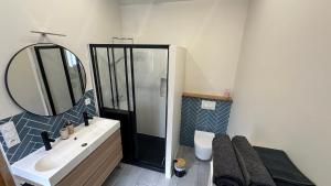 Chambre spacieuse et moderne