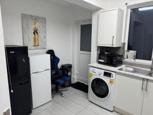 Modern 3 bedroom home
