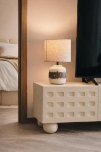 Luxury 1BR l Burj Khalifa View in Business Bay