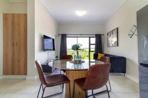 The Greenlee Grove