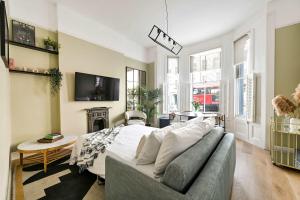 The Notting Hill Blue Palace