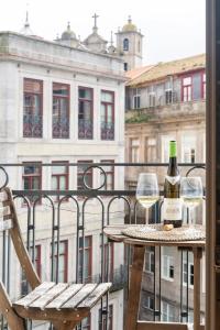 Boutique Apt in City Center w Stunning Douro Views