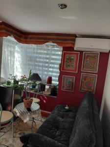 Giardino House