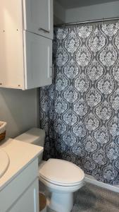 Cozy private Suite with full kitchen