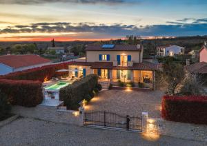 Cinematic Istrian Escape with Private Pool