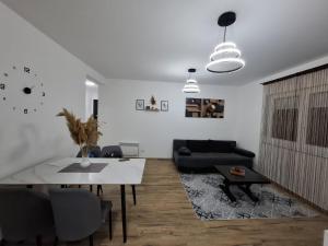 Perfect DTM LUX New 2025, Free Parking