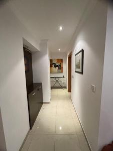 3BR Apartment with Terrace and 1 Min to Sea