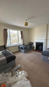 Two Perfect for large groups and secured free parking