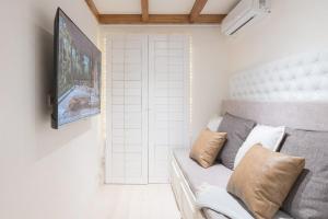 City Haven Country Charm 2BR 6PAX with Netflix & Disney