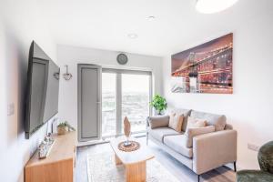 Chique Luxurious Stylish Two Bedroom Apartment