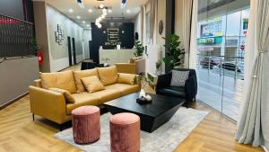 Enclave Business Hotel