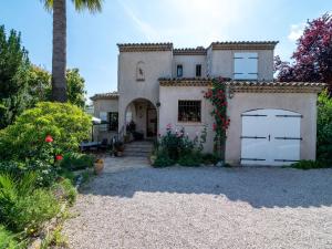 Provencial Villa in Vence with Private Swimming Pool