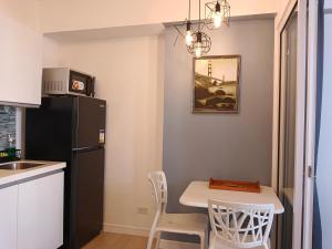 1Bedroom Condotel in Azure Urban Resort near Naia #BR1