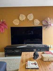 Charming apartment with private rooftop garden