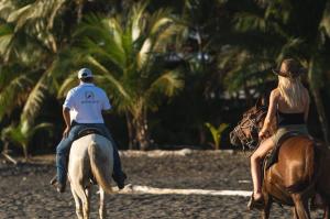 Rock Tours Costa Rica
