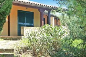 Residence near Guardistallo with Olive Groves