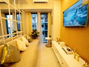 Metro Haven l Wi-Fi & Netflix SHORE III 1067