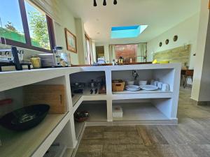 Bungalow Romántico con Jacuzzi Privado y Terraza con Vista