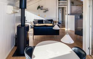 3 Bedroom Awesome Home In Hejls