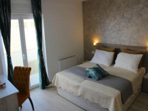 Seaview Apartment in Stara Novalja