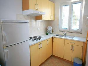 Cozy Adriatic Apartment for 4