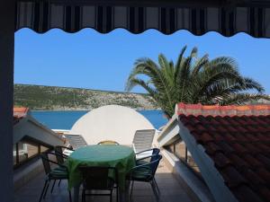 Adriatic Apartment with Large Terrace