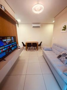 Studio Novo - Ar Condicionado - Piscina - WI-FI - Sauna - Churrasqueira - 1 Vaga de garagem