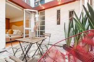 Amazing TERRAZO place, 8 guest!! 4 beds