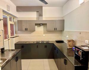 2 Bedroom Flat in the Centre of HiLITE City