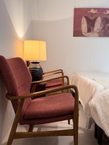 New Open, 2 Minutes from the Subway Station,홍대,서울역,경복궁,광화문,명동,동대문,