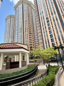 Venice Luxe Glow, Studio Type,Pool, Kitchen, Netflix, Canal Mall Access