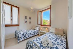 Casa Lia 2BR for 4 in Desenzano | Parking & AC - Happy Rentals