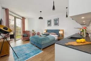 Holiday studio near the beach, pool, sauna