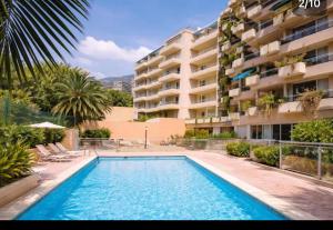 Résidence piscine 3 min plage 20 mn monaco