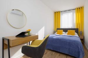 Cozy Air-Conditioned Apartment in Warsaw by Noclegi Renters