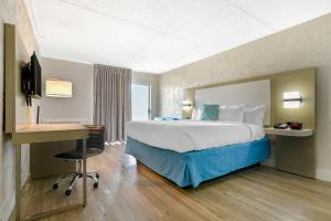 Inn on Destin Harbor, an Ascend Collection Hotel