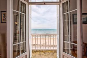 Kersimoun - F3 Spacieux - 1er Et face Mer & Plage