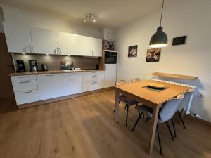 Dünenpark Binz - Komfort Ferienwohnung mit 1 Schlafzimmer und Terrasse im Erdgeschoss 250