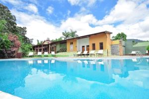 Ambureni Coffe Lodge