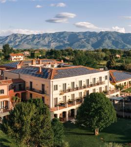 Picciolo Etna Golf Resort & Spa, Curio Collection by Hilton