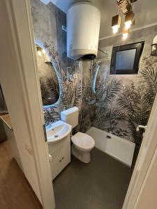 Tiny Cozia Caciulata