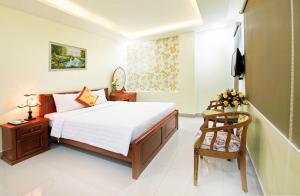 GREEN MOTEL - Near The Sea