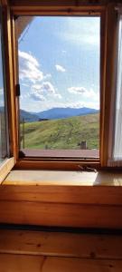 Cabana Din Deal lacul Izvorul Muntelui Bicaz