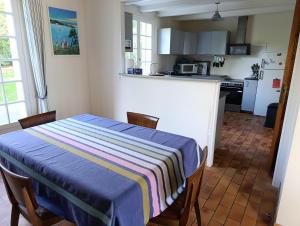 614 - Maison - 4 chambres - ERQUY