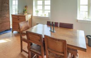 4 Bedroom Amazing Home In Ringkøbing